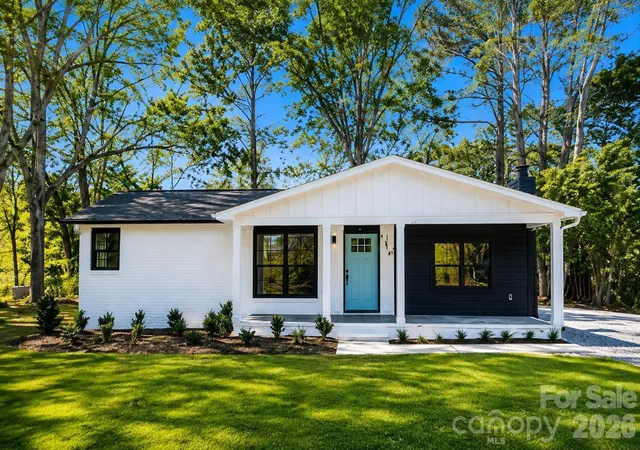 Photo 1 of Single family home for sale at 508 Olin Dr, Waxhaw, NC 28173 | MLS# 4380877 | Listing updated on 2026-09-03