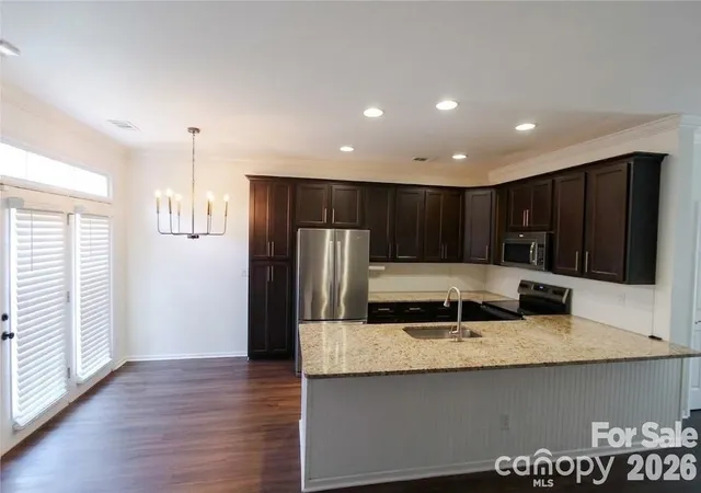 Photo 4 of Townhouse for sale at 626 Fountain Ct, Fort Mill, SC 29715 | MLS# 4387920 | Listing updated on 2026-09-03