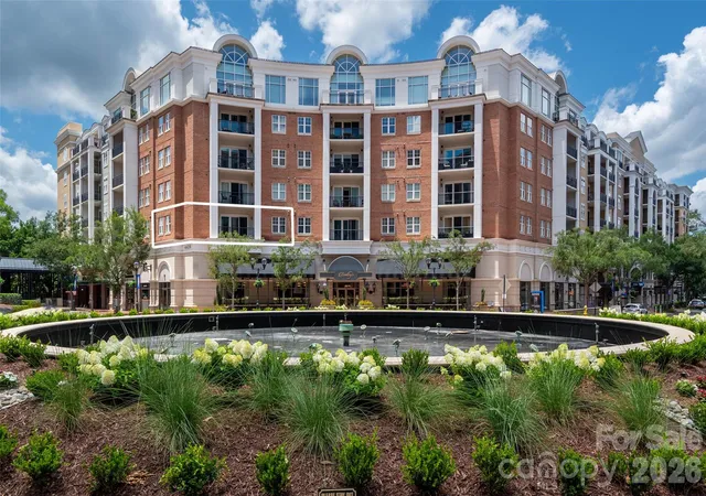 Photo 1 of Condo for sale at 4620 Piedmont Row Dr #304, Charlotte, NC 28210 | MLS# 4390013 | Listing updated on 2026-09-03