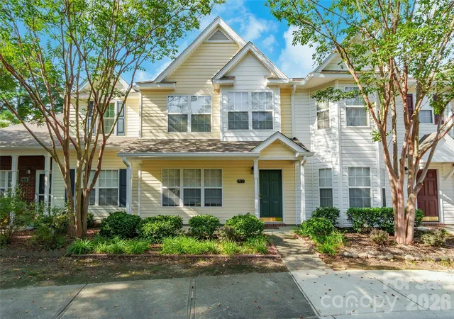 Photo 1 of Townhouse for sale at 713 Rock Lake Glen, Fort Mill, SC 29715 | MLS# 4391442 | Listing updated on 2026-09-02