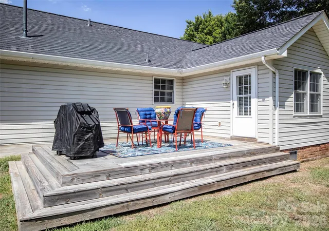 Photo 30 of Single family home for sale at 114 S Toney St, Shelby, NC 28152 | MLS# 4392803 | Listing updated on 2026-09-01