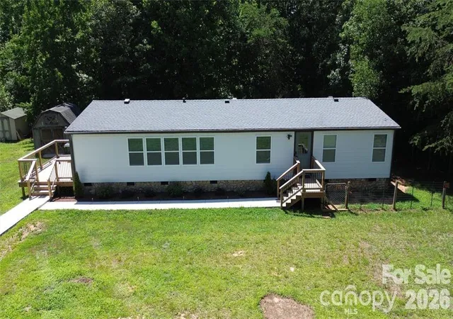 Photo 21 of Single family home for sale at 3585 Woodstream Dr, Maiden, NC 28650 | MLS# 4403670 | Listing updated on 2026-09-02