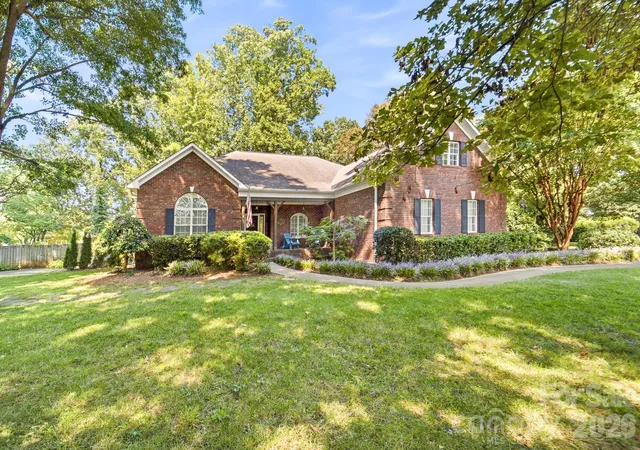 Photo 2 of Single family home for sale at 15002 Dexter Lemmond Ct, Mint Hill, NC 28227 | MLS# 4404567 | Listing updated on 2026-09-05