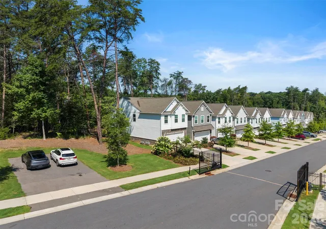 Photo 3 of Townhouse for sale at 1115 Streamside Ln, York, SC 29745 | MLS# 4406865 | Listing updated on 2026-09-05