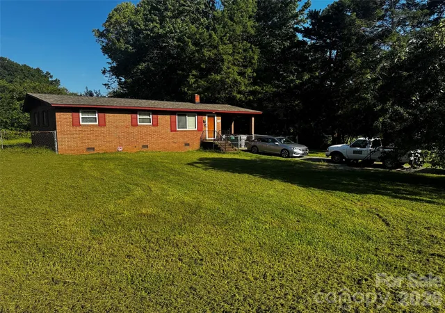 Photo 1 of Single family home for sale at 436 Drury Dr, Charlotte, NC 28206 | MLS# 4408699 | Listing updated on 2026-09-25