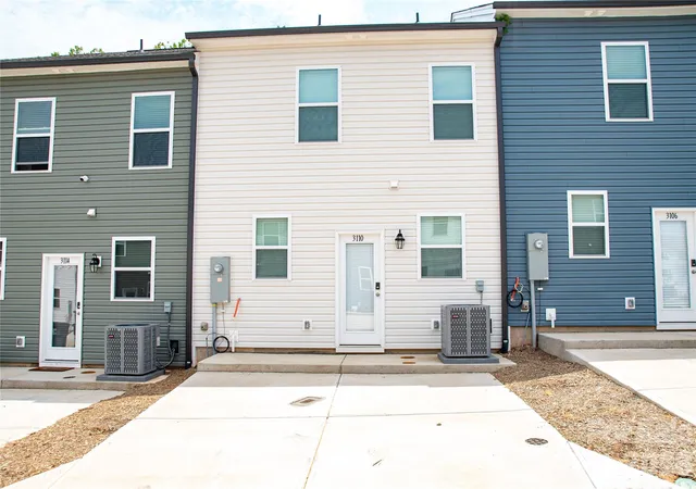 Photo 22 of Townhouse for sale at 3110 Elemare St, Charlotte, NC 28208 | MLS# 4409740 | Listing updated on 2026-09-02