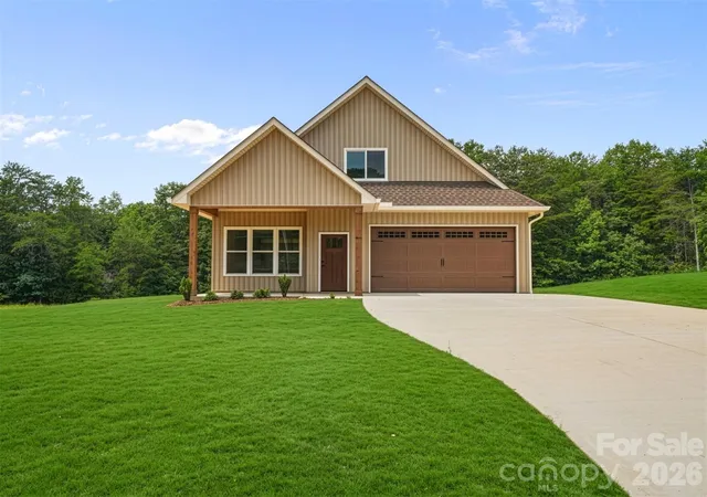 Photo 1 of Single family home for sale at 708 Meadowood St, Hudson, NC 28638 | MLS# 4413638 | Listing updated on 2026-10-05