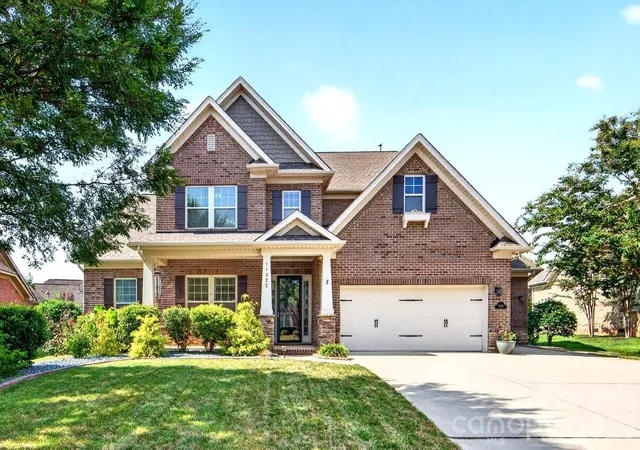 Photo 1 of Single family home for sale at 11322 Brangus Ln, Charlotte, NC 28227 | MLS# 4414789 | Listing updated on 2026-09-05