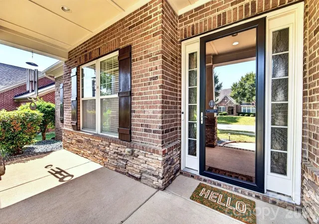 Photo 2 of Single family home for sale at 11322 Brangus Ln, Charlotte, NC 28227 | MLS# 4414789 | Listing updated on 2026-09-05