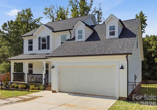 Photo 4 of Single family home for sale at 1382 W Rebound Rd, Lancaster, SC 29720 | MLS# 4415377 | Listing updated on 2026-09-03