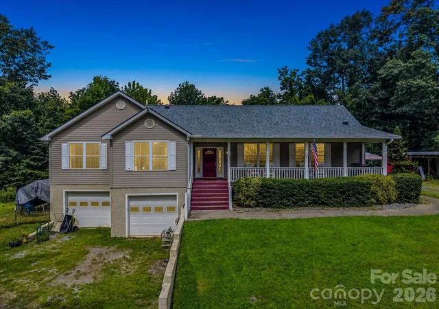 Photo 1 of Single family home for sale at 136 Limousine Ln, Pisgah Forest, NC 28768 | MLS# 4416612 | Listing updated on 2026-09-28