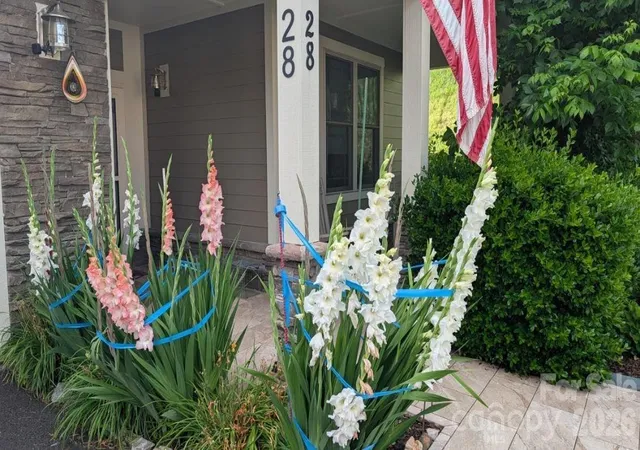Photo 3 of Townhouse for sale at 28 Westfield Way, Candler, NC 28715 | MLS# 4417037 | Listing updated on 2026-09-21