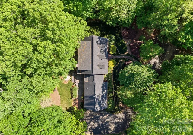 Photo 3 of Single family home for sale at 8407 Pompano Rd, Harrisburg, NC 28075 | MLS# 4417863 | Listing updated on 2026-09-04