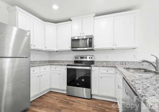 Photo 4 of Single family home for sale at 107 Frank Burns Way, Kings Mountain, NC 28086 | MLS# 4418335 | Listing updated on 2026-09-04