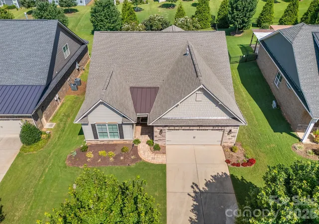 Photo 33 of Single family home for sale at 420 Trillium Way, Belmont, NC 28012 | MLS# 4418371 | Listing updated on 2026-09-07