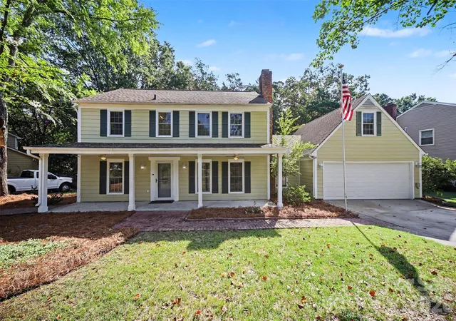 Photo 1 of Single family home for sale at 2248 Lawton Blf Rd, Charlotte, NC 28226 | MLS# 4418434 | Listing updated on 2026-09-05