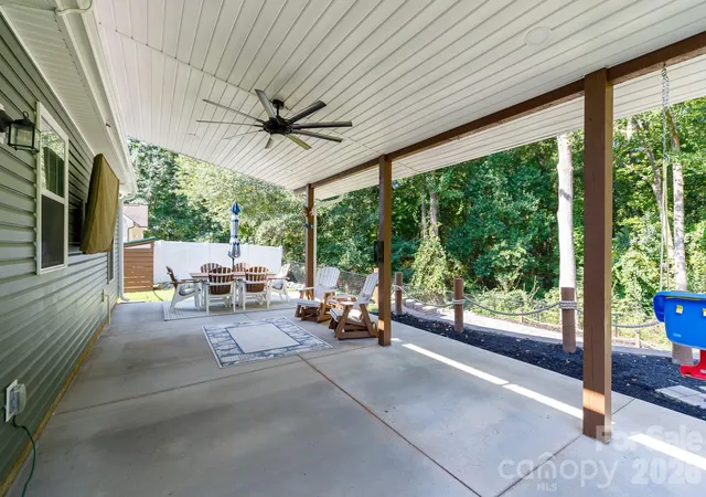 Photo 5 of Single family home for sale at 119 Fairmont St, Clover, SC 29710 | MLS# 4418451 | Listing updated on 2026-09-04