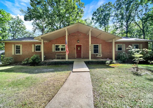 Photo 1 of Single family home for sale at 1950 Daisy Couch Rd, Heath Springs, SC 29058 | MLS# 4418884 | Listing updated on 2026-09-04