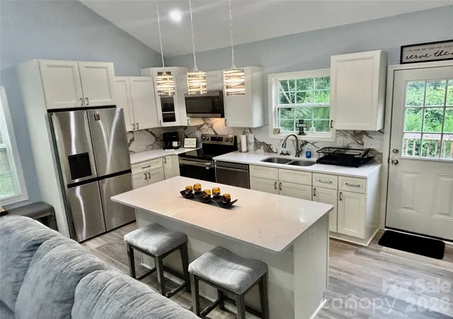 Photo 4 of Single family home for sale at 2613 Lynn Mountain Rd, Vale, NC 28168 | MLS# 4419247 | Listing updated on 2026-09-03