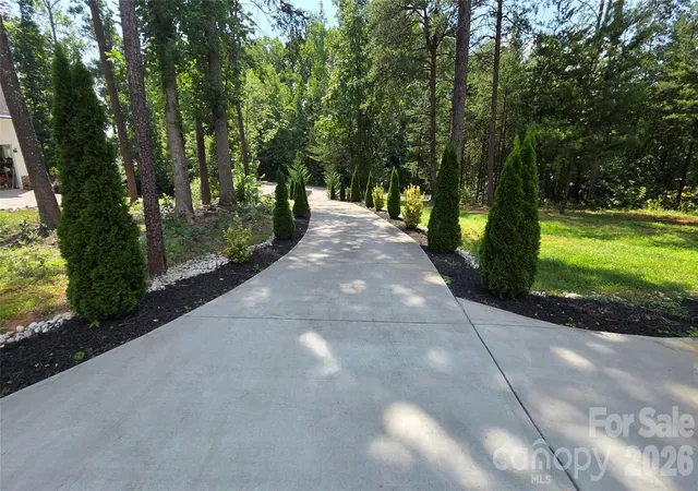 Photo 4 of Single family home for sale at 3552 Waterview Trl, Lincolnton, NC 28092 | MLS# 4419569 | Listing updated on 2026-10-24