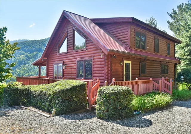 Photo 1 of Single family home for sale at 27 Winn Dr, Leicester, NC 28748 | MLS# 4419621 | Listing updated on 2026-09-05