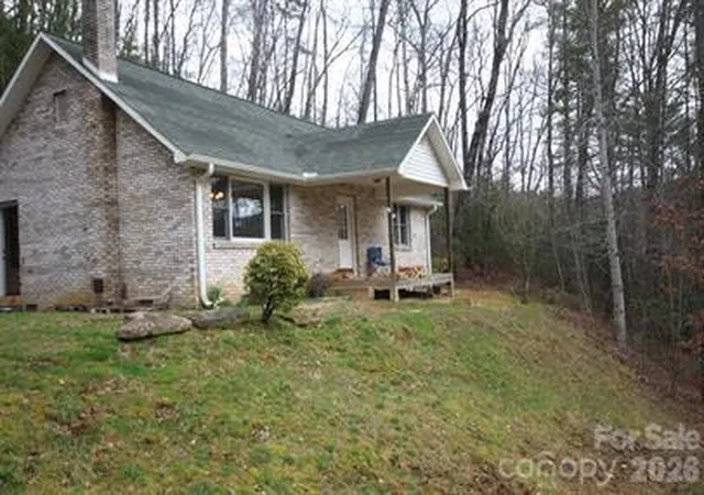 Photo 1 of Single family home for sale at 937 Shoal Crk Rd, Balsam Grove, NC 28708 | MLS# 4419676 | Listing updated on 2026-09-02