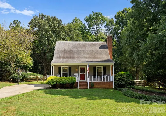 Photo 1 of Sale Pending at 517 Forest Ln, Belmont, NC 28012 | MLS# 4419749 | Listing updated on 2026-09-10