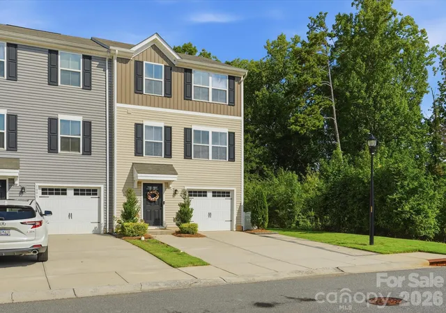 Photo 3 of Townhouse for sale at 1003 Rushing Ln, Fort Mill, SC 29715 | MLS# 4419977 | Listing updated on 2026-09-05