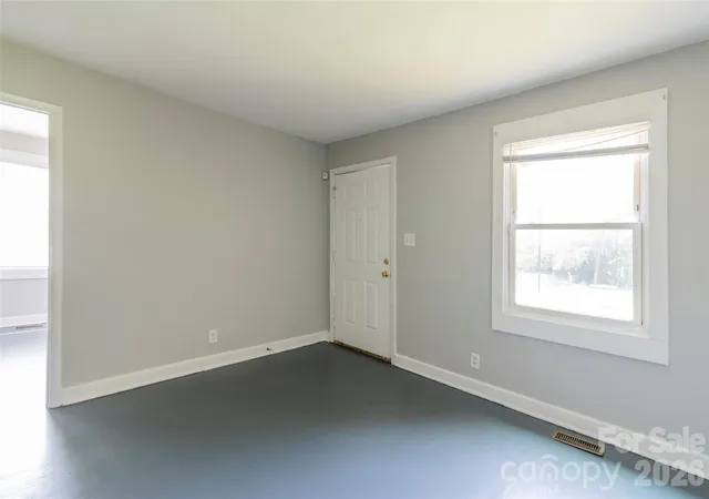 Listing Photo 5 - Condo for sale in building located at 1812 Catherine Simmons Ave, Charlotte, NC 28216 - Unit #1 & 2