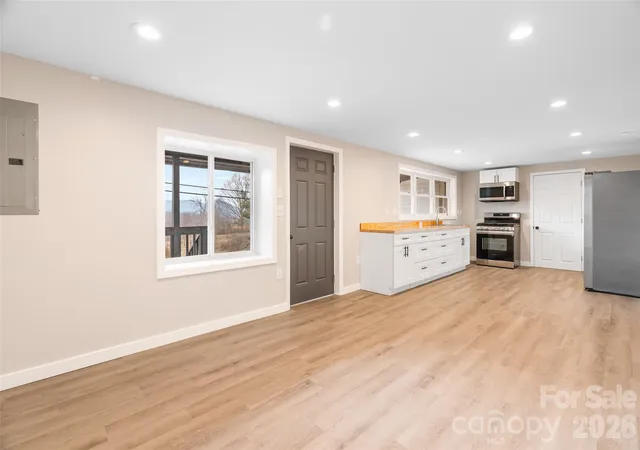 Photo 2 of House for sale at 2383 Dutch Cvs Rd, Canton, NC 28716 | MLS# 4420281 | Listing updated on 2026-09-02