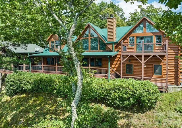 Photo 1 of Single family home for sale at 463 Walela Trl, Maggie Valley, NC 28751 | MLS# 4420283 | Listing updated on 2026-09-02