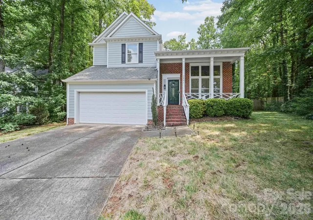 Photo 1 of Sale Pending at 3801 Melshire Ln, Charlotte, NC 28269 | MLS# 4420330 | Listing updated on 2026-09-09