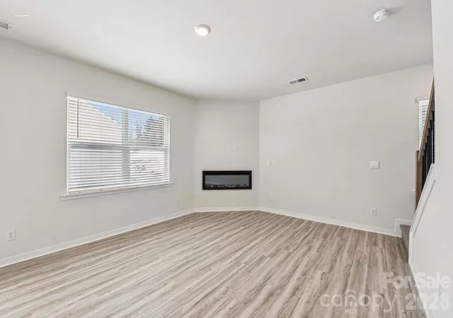 Photo 2 of Single family home for sale at 472 Dazzle Loop, Newton, NC 28658 | MLS# 4420341 | Listing updated on 2026-09-09