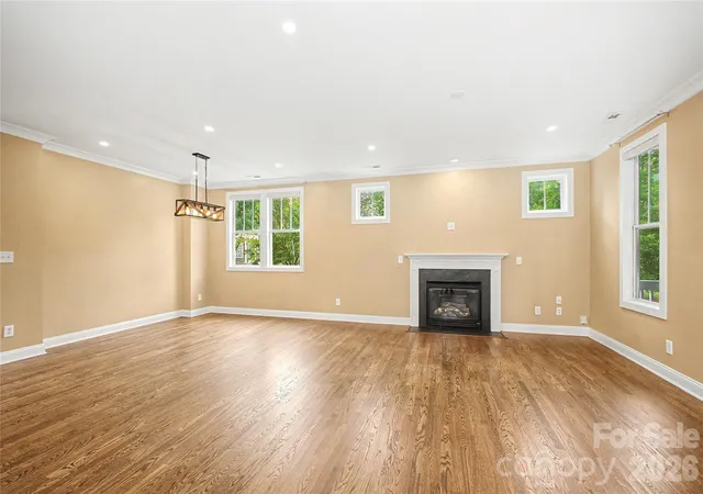 Photo 3 of Single family home for sale at 10020 Vanguard Pkwy, Huntersville, NC 28078 | MLS# 4420414 | Listing updated on 2026-09-29
