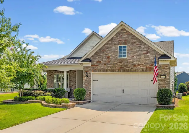 Photo 1 of Single family home for sale at 738 Peach Valley Ln, Fort Mill, SC 29715 | MLS# 4420430 | Listing updated on 2026-09-07