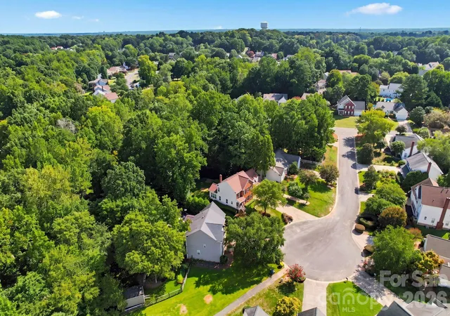Photo 48 of Single family home for sale at 104 Oak Grv Ct, Fort Mill, SC 29715 | MLS# 4420444 | Listing updated on 2026-09-05
