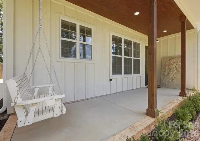 Photo 2 of Single family home for sale at 369 Sunderland Rd, Belmont, NC 28012 | MLS# 4420473 | Listing updated on 2026-09-04