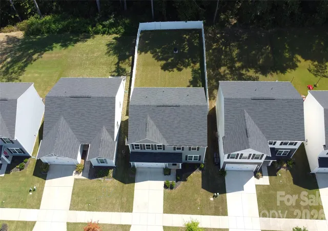Photo 36 of Single family home for sale at 5132 Rustling Pines Ct, Charlotte, NC 28215 | MLS# 4420474 | Listing updated on 2026-09-05