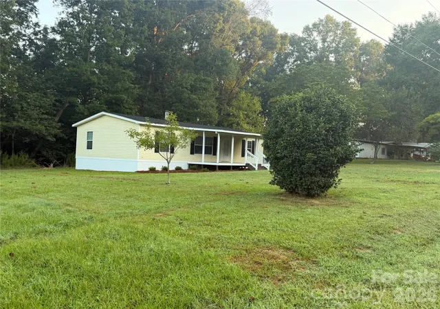 Photo 3 of Sale Pending at 114 Carroll Dr, Cherryville, NC 28021 | MLS# 4420483 | Listing updated on 2026-09-03
