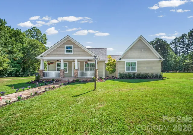 Photo 2 of Single family home for sale at 1360 Standing Oak Dr, Salisbury, NC 28146 | MLS# 4420485 | Listing updated on 2026-09-03