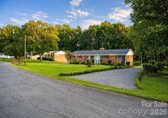 Photo 1 of Single family home for sale at 9716 Sunway Dr, Mint Hill, NC 28227 | MLS# 4420517 | Listing updated on 2026-09-04