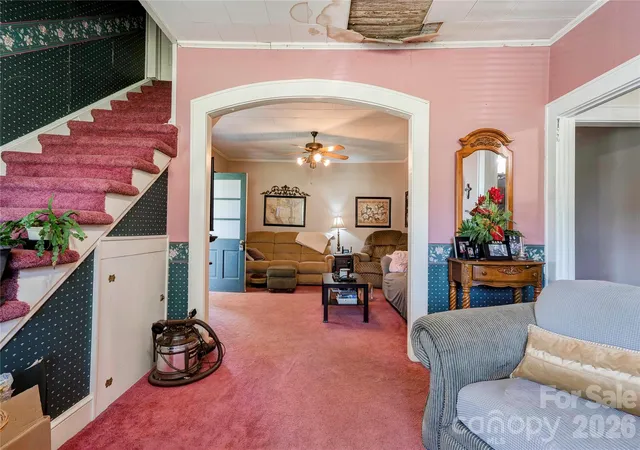 Photo 2 of Single family home for sale at 102 Star Dr, Grover, NC 28073 | MLS# 4420586 | Listing updated on 2026-09-03