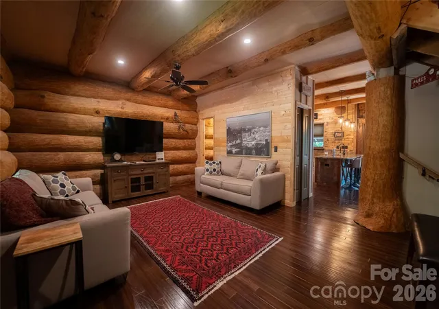 Photo 2 of Single family home for sale at 142 W Southwood Dr, Brevard, NC 28712 | MLS# 4420666 | Listing updated on 2026-09-04