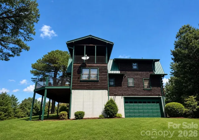 Photo 5 of Single family home for sale at 124 Woodard Ln, Hayesville, NC 28904 | MLS# 4420698 | Listing updated on 2026-09-03