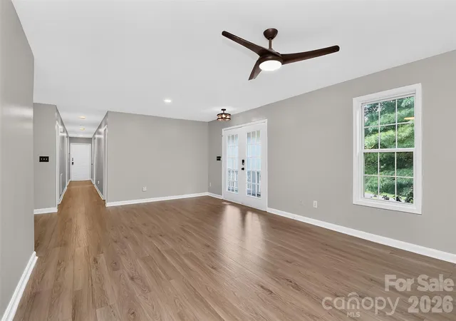 Photo 3 of Single family home for sale at 176 Toucan Rd, Mooresville, NC 28117 | MLS# 4420757 | Listing updated on 2026-09-26