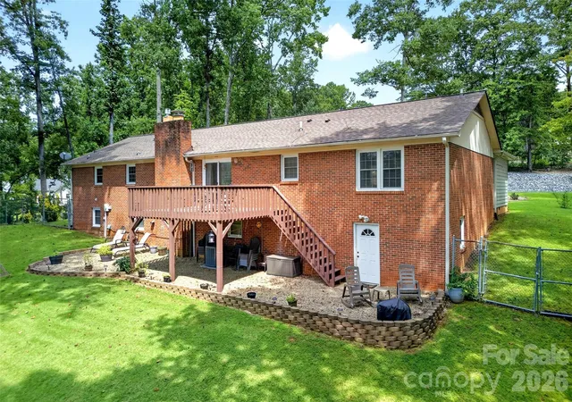 Photo 5 of Single family home for sale at 146 Cobblestone Dr, Marion, NC 28752 | MLS# 4420822 | Listing updated on 2026-09-03