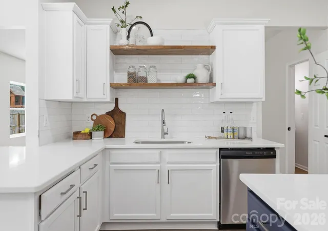 Photo 2 of Sale Pending at 282 Water Lily Cir, Winston Salem, NC 27107 | MLS# 4420914 | Listing updated on 2026-09-11