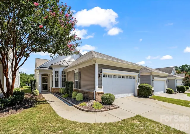 Photo 1 of Single family home for sale at 4122 Jessamine Way, Fort Mill, SC 29707 | MLS# 4420915 | Listing updated on 2026-09-03
