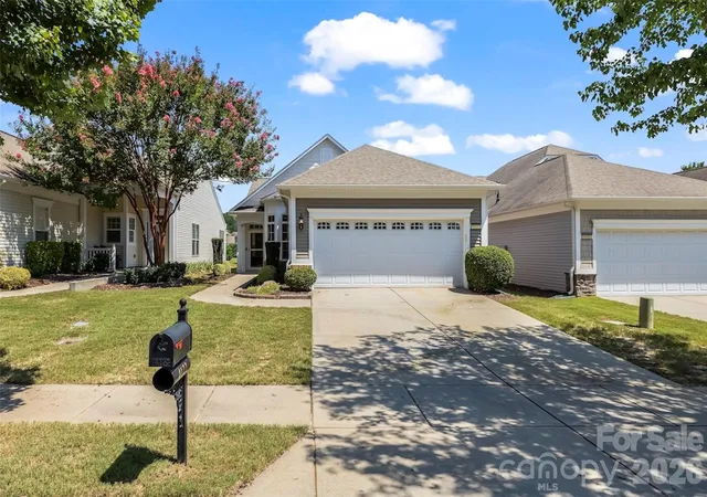 Photo 2 of Single family home for sale at 4122 Jessamine Way, Fort Mill, SC 29707 | MLS# 4420915 | Listing updated on 2026-09-03