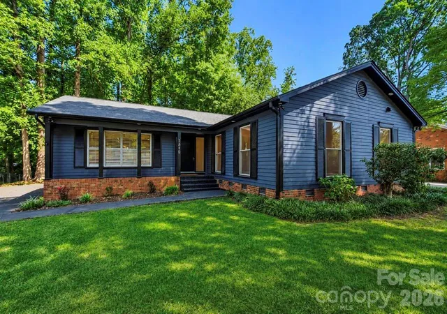 Single family home for sale at 1440 Mcilroy Rd, Charlotte, NC 28212 | MLS# 4420925